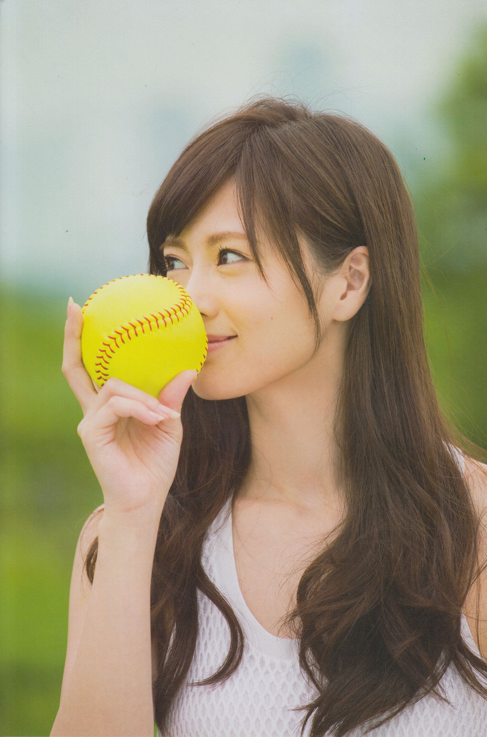 Mai Shiraishi in her first photobook "Innocent Adult"