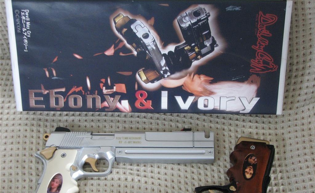 Cool Kawaii Japan Devil May Cry Dante S Gun Ebony Ivory