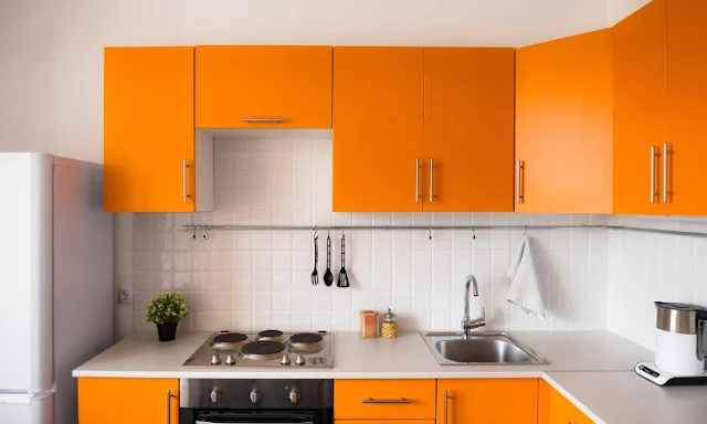 colour for kitchen as per vastu