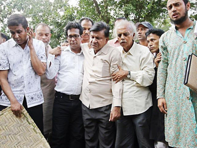 আমরা শূন্যের মধ্যে ভালো কিছু খুঁজছি -সাক্ষাৎ​কার : আবুল কাসেম ফজলুল হক by শরিফুজ্জামান