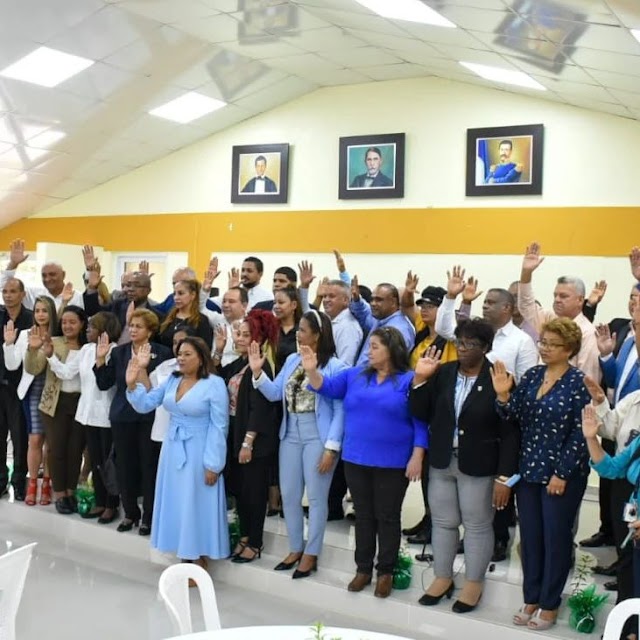  Dirección de Medios de la Presidencia concluye en la provincia Santo Domingo juramentación de voceros del Gobierno