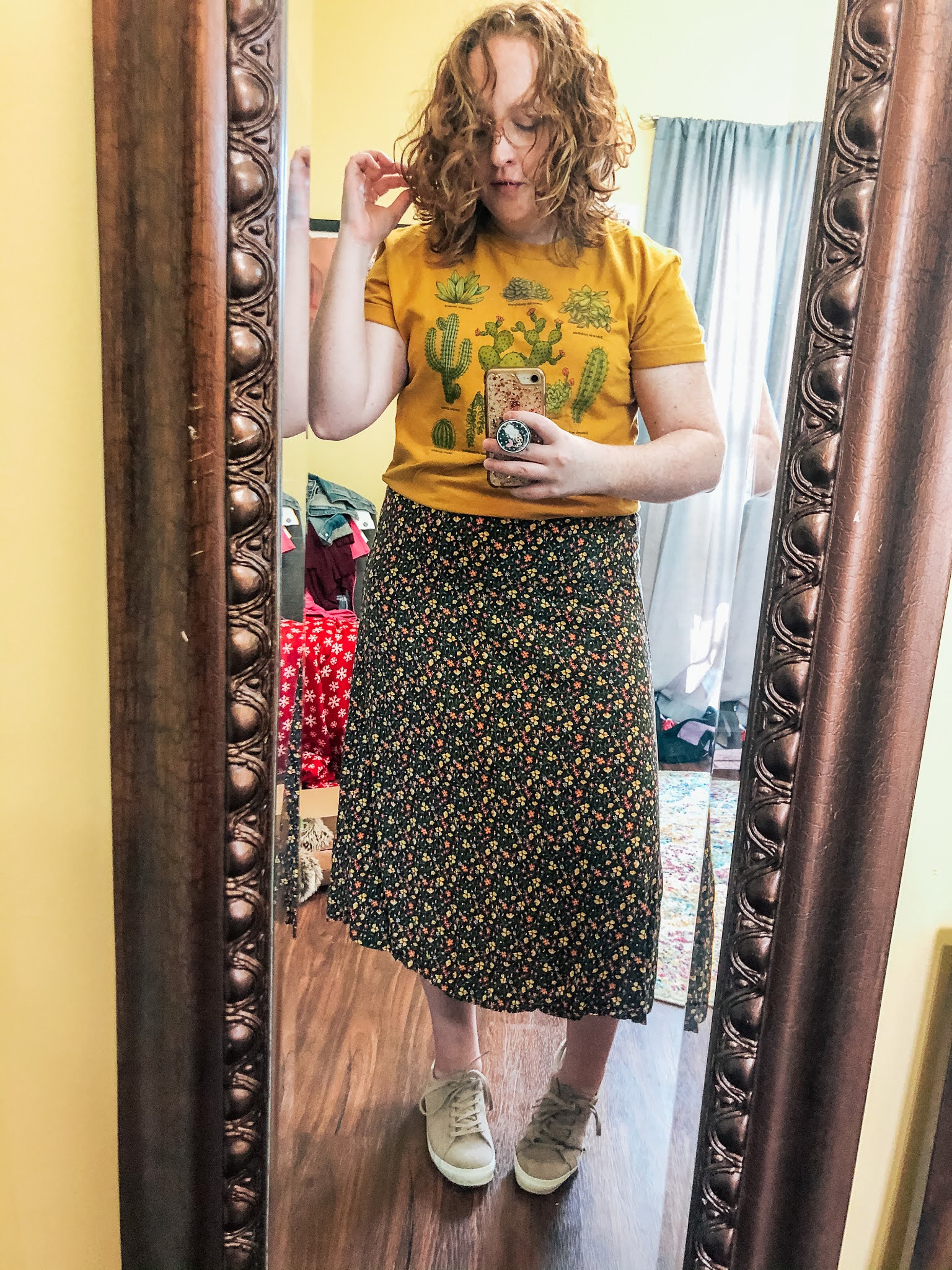 cactus-tshirt-dark-floral-midi-skirt