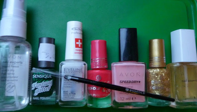 manicure, Avon, Sensique, Essence, tajlandzka tancerka, tajlandia, Eveline