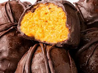 Vegan + Paleo No-Bake Pumpkin Truffles