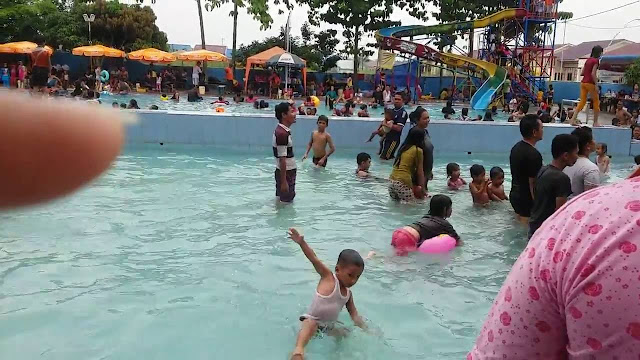 kolam renang pondok cabe medan