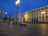 Universidad de Coimbra Exterior al anochecer
