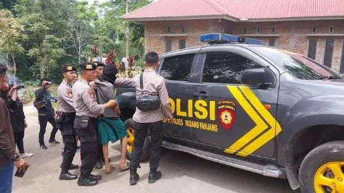 Viral Siswi SMP di Tanah Datar Dikubur Pacarnya di Dapur, Berawal dari Hubungan Asmara Terlarang