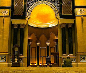Bagian Dalam Masjid Kubah Emas