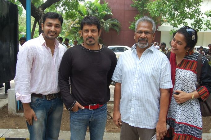 Vikram & Manirathnam @ Raavanan Special Screening Images