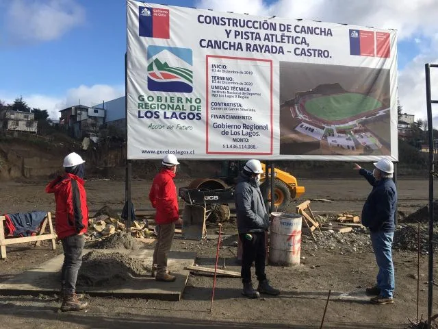 Chiloé: Seremi del Deporte visitó obras de inversión deportiva