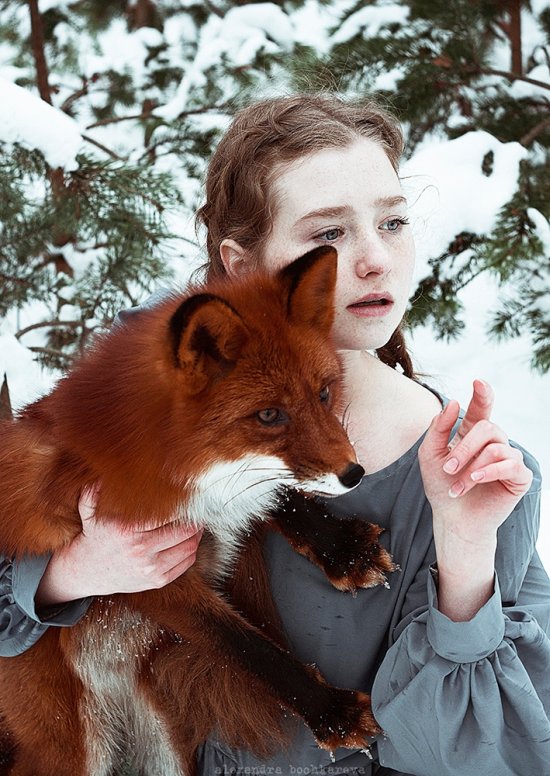 Alexandra Bochkareva fotografia mulheres garotas ruivas raposas fantasia contos fada mulheres modelos animais emoção sensibilidade neve