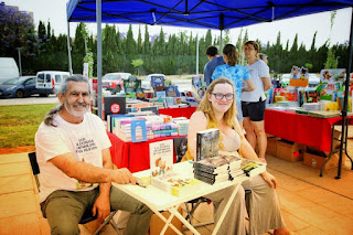 Firma de libros de Francisco Madroñal junto a Ana de Haro