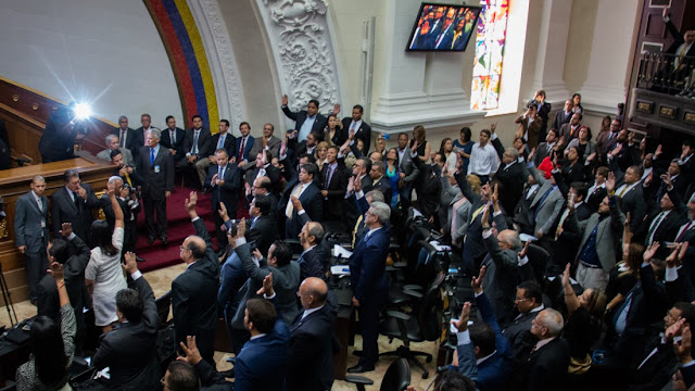 Asamblea Nacional exhorta al CNE a presentar cronograma electoral.