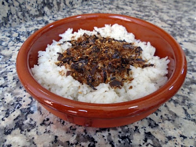 Arroz gohan con furikake