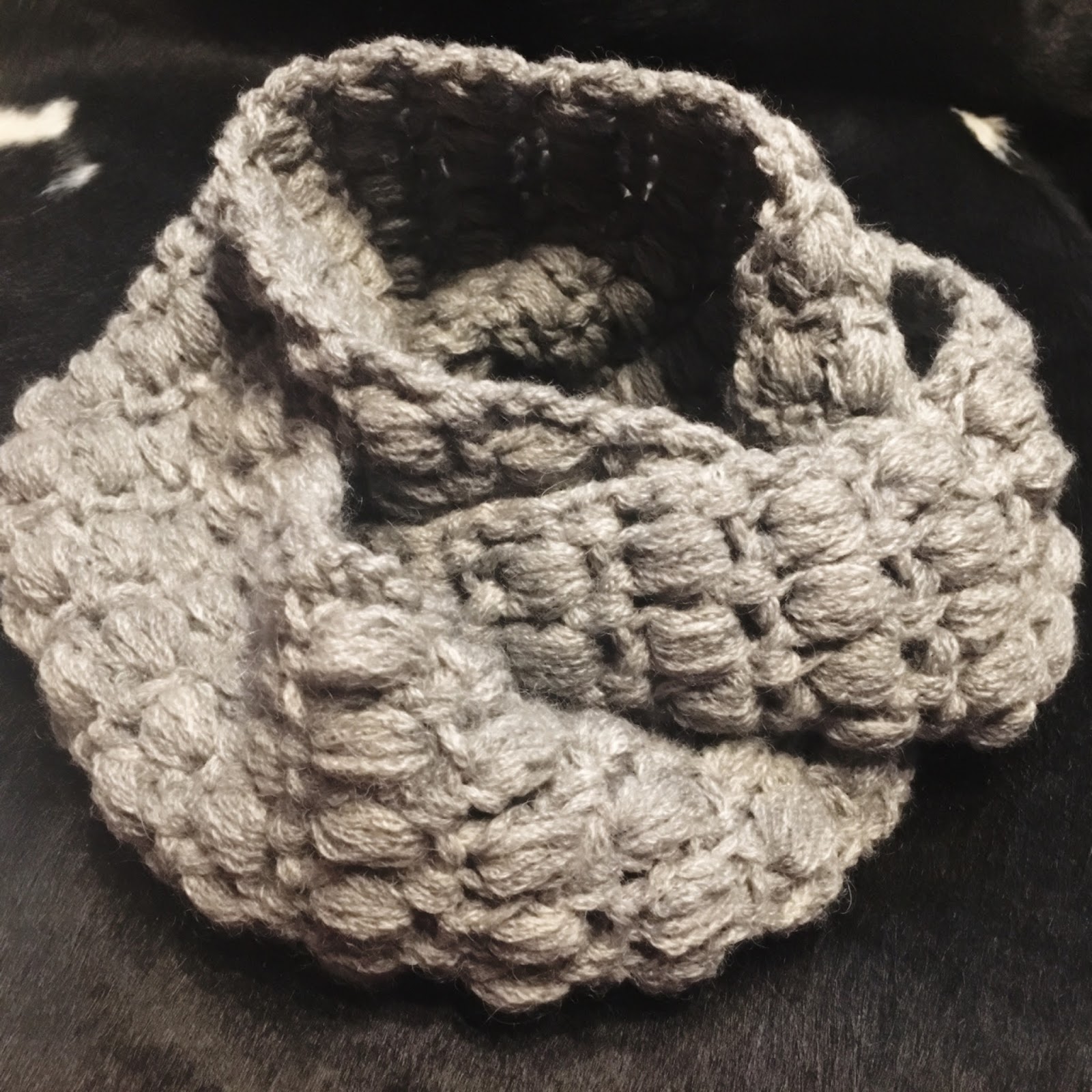 無料編み図 5時間で編めるポコポコ模様のスヌード マフラー 毛糸ズキ
