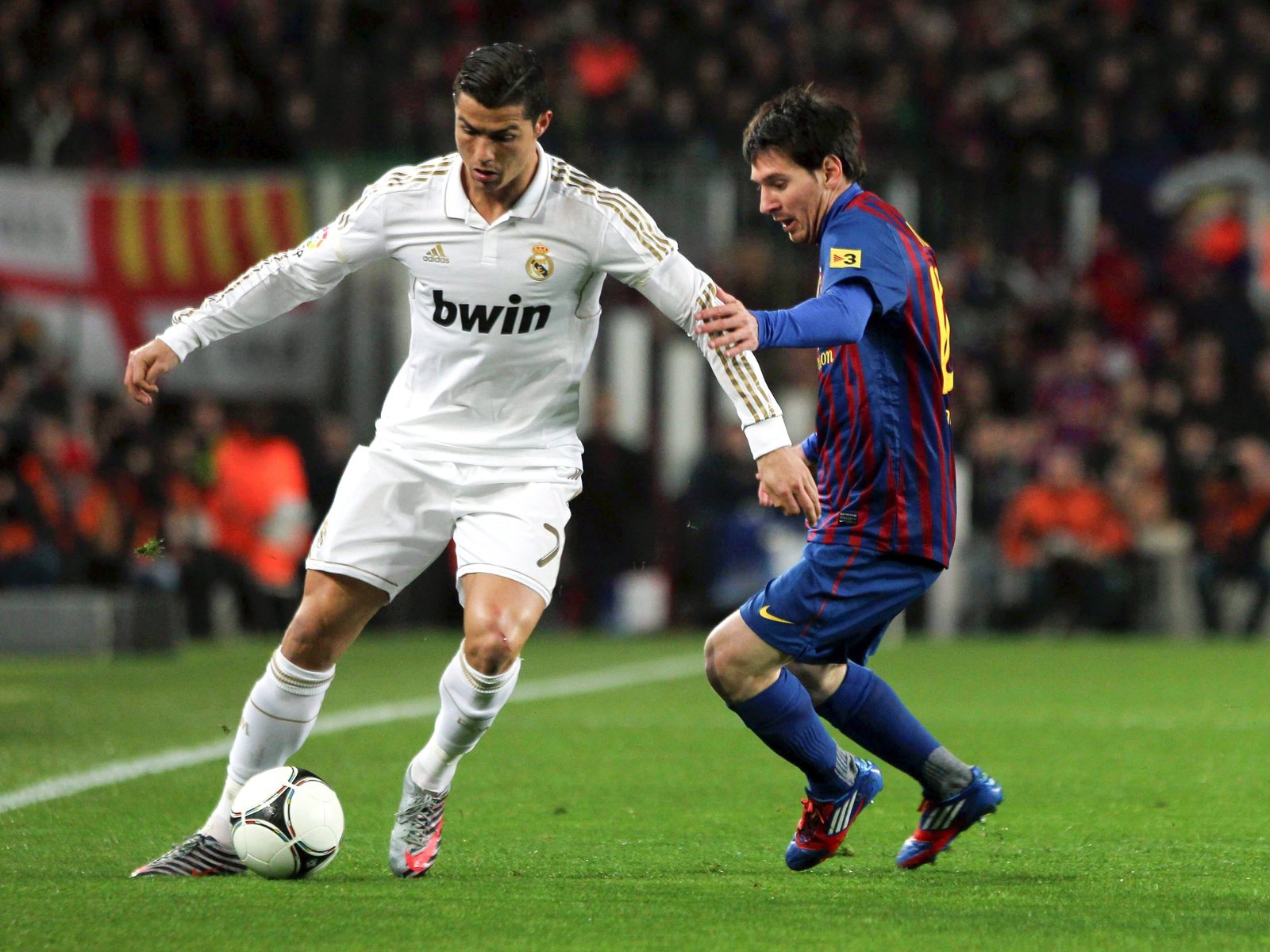 Ronaldo Vs Messi Fresh Hd Wallpapers 2012-13 | All Sports Stars