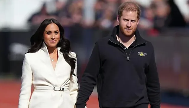 Prince Harry, Meghan Markle Issued Ultimatum to Mend Royal Rift