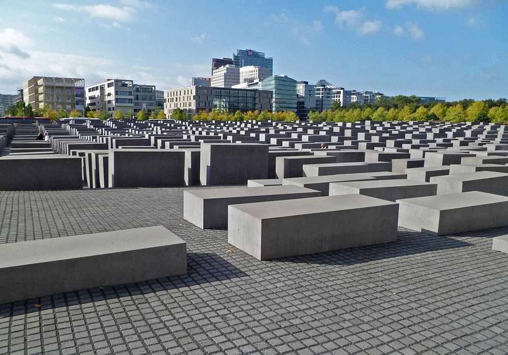 memorial-murdered-jews-europe-berlin-1 memorial-murdered-jews-europe-berlin-1