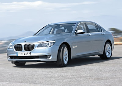 2010 BMW ActiveHybrid 7 Front Angle View