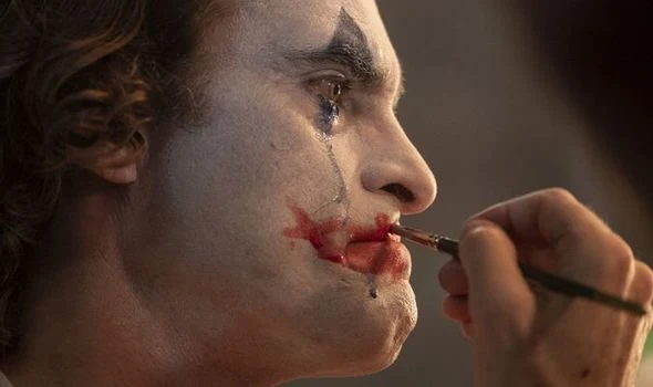 How much money did joaquin phoenix make for Joker