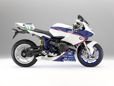 2010 BMW HP2 Sport bike wallpaper