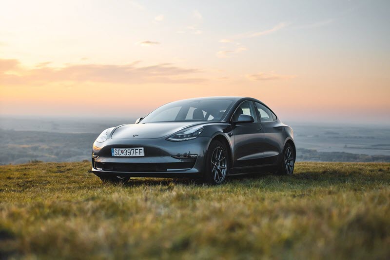 2021 Tesla Model 3 - Dual Motor All-Wheel Drive