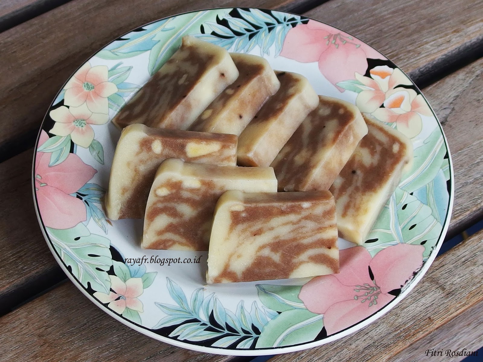 Jejak Langkah Bersama Kata: Puding Roti Tawar Simple