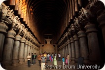 india03_25