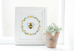 Farmhouse Style Honey Bee Decor - Brandi Raae