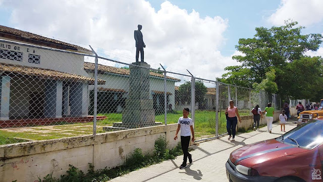 A PASO LENTO SE PREPARAN PARA INICIAR AÑO ESCOLAR EN CARORA