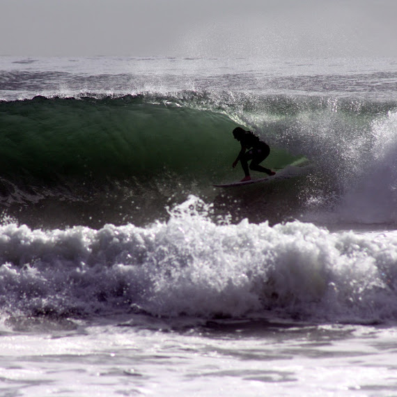 olahraga keren surfing