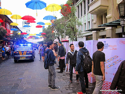 Braga Culinary Night - mobil polisi di jalan braga