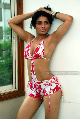 Ritu Sahani Hot photoshoot Her Nipple Showing 9