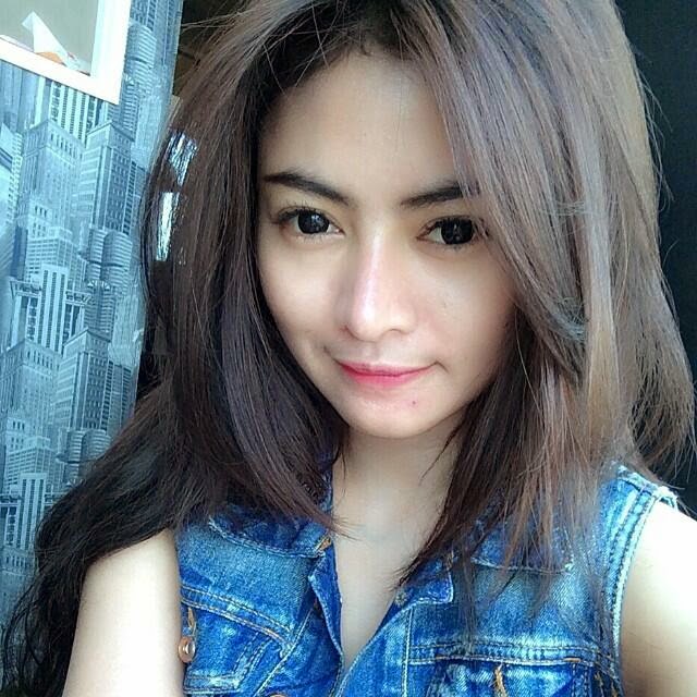 Cantik Vitalia Sesha