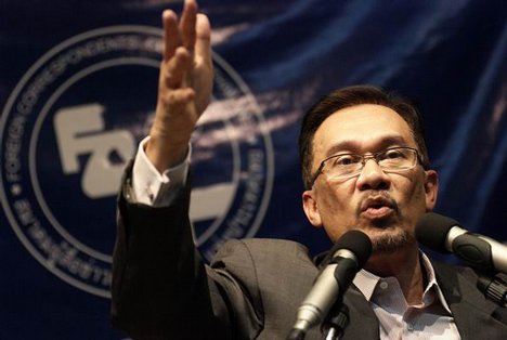 Anwar Ibrahim vehemently