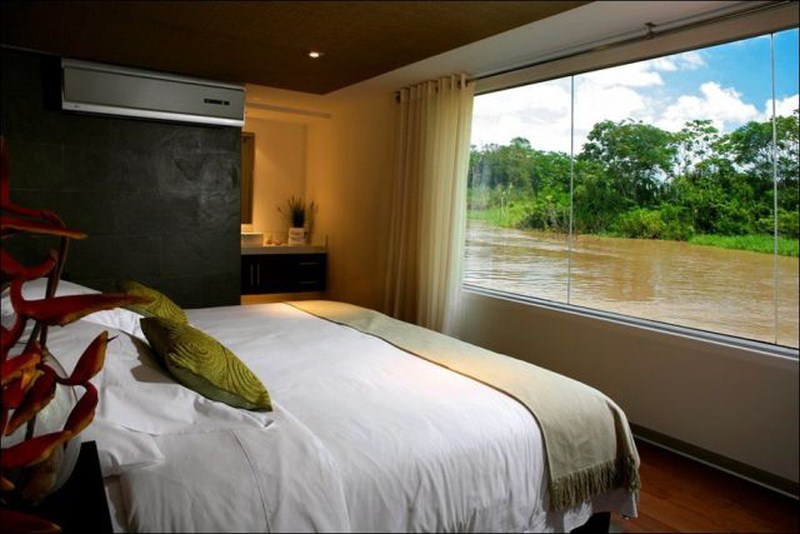 Aqua Luxury Cruise - Amazon Floating Hotel