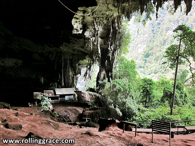 Lobang Kuala Gua Niah