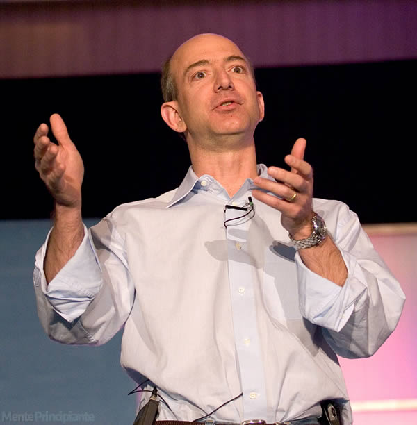 Fundador.de.Amazon.com.Jeff.Bezos MentePrincipiante.com Fundadores de los Sitios Web mas Famosos de Internet