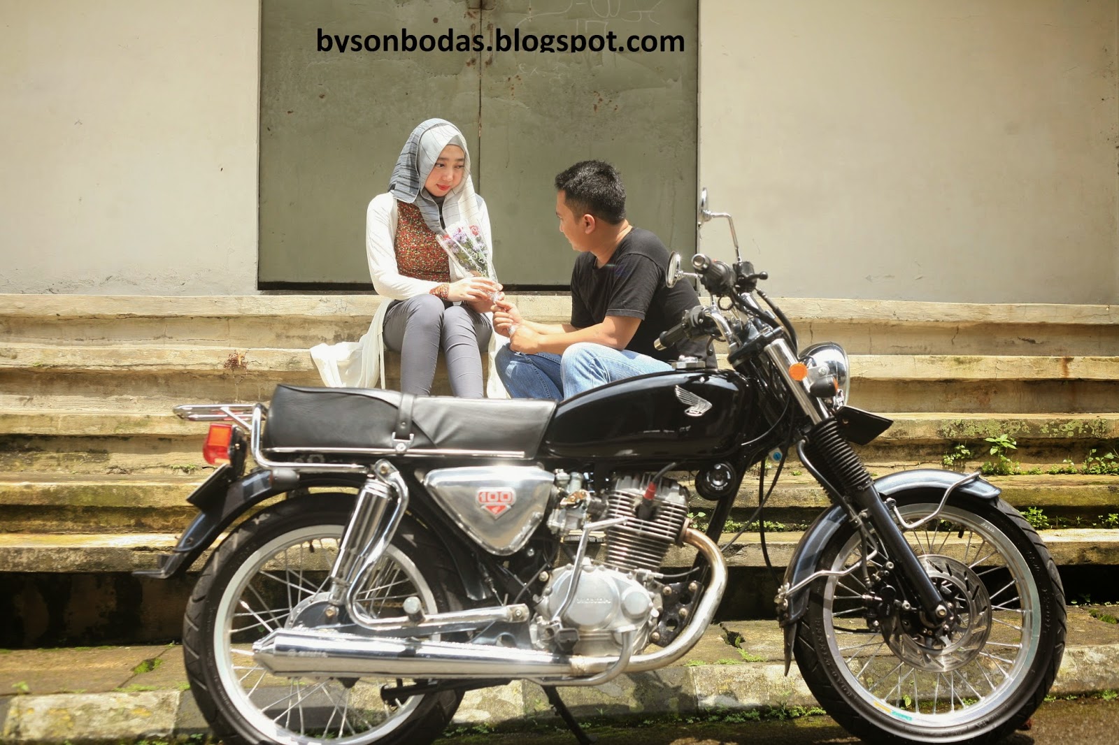 Contoh Foto Prewedding Motor Cb Inspirasi Pernikahan