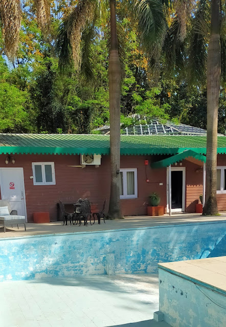 Vishranti - Swimming Pool