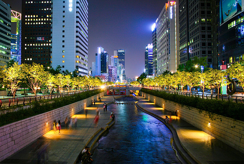 Suối Cheonggyecheon - Thắng cảnh khó bỏ qua