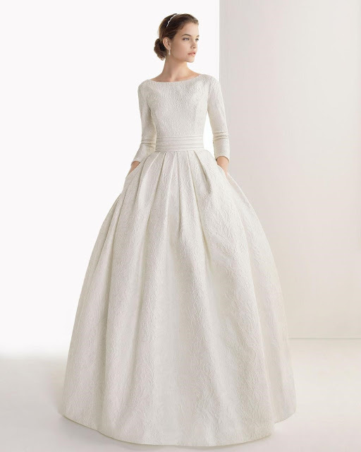 long-sleeve-simple-wedding-dress