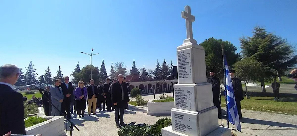 ΣΤΥΛΙΔΑ 2023: ΦΩΤΟΓΡΑΦΙΕΣ ΚΑΙ ΒΙΝΤΕΟ ΑΠΟ ΤΗΝ ΜΑΘΗΤΙΚΗ ΠΑΡΕΛΑΣΗ