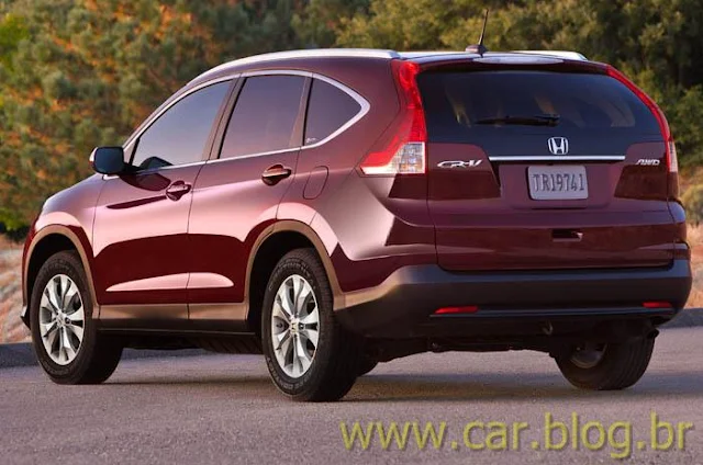 Novo Honda CR-V 2012 - perfil traseiro