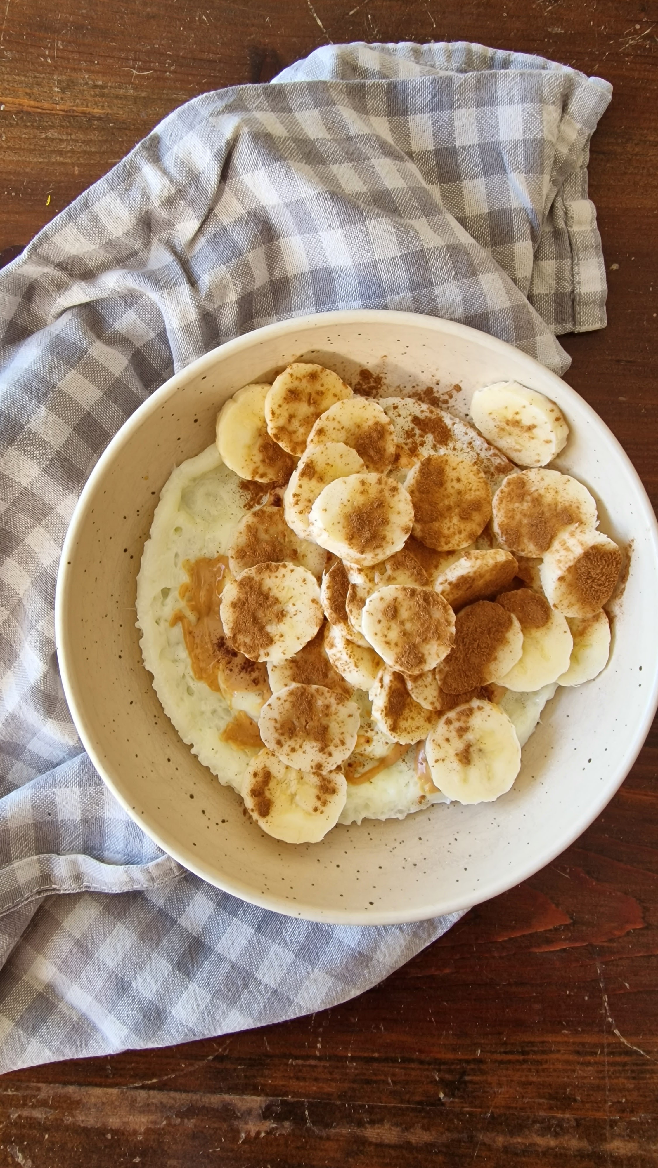 Crepe de Claras com Banana e Manteiga de Amendoim