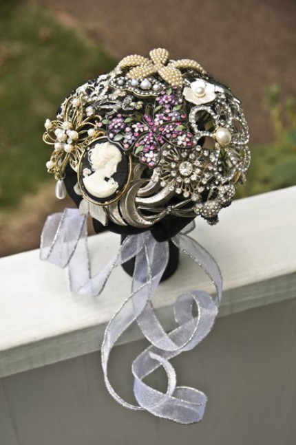 Vintage Brooch Bouquet