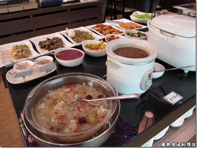 若荷素食時尚餐廳-台北東區最美麗的火鍋店