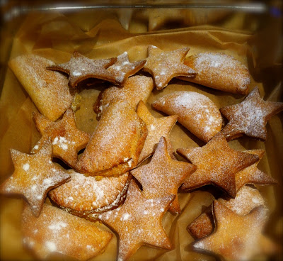 Finished sugar dusted Mallorcan crespells and robiols @bighomebird