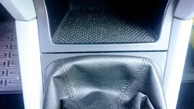 the center console in a 2010 skoda yeti