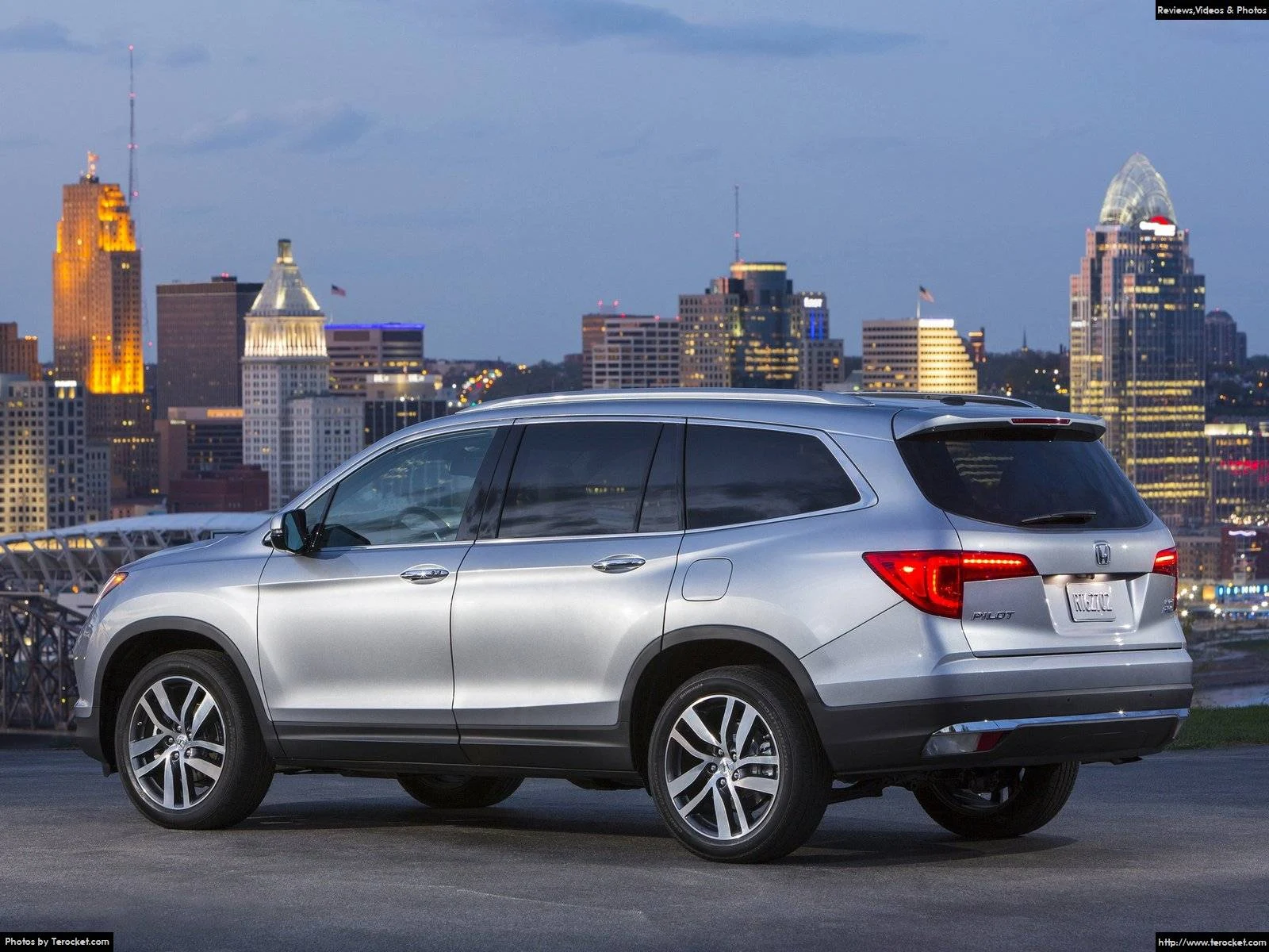 Hình ảnh xe ô tô Honda Pilot 2016 & nội ngoại thất